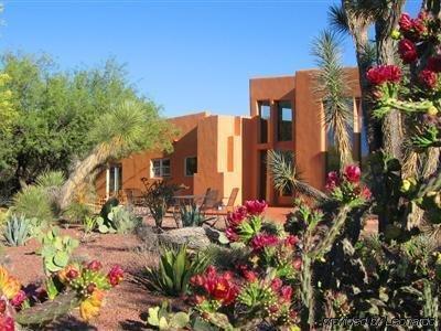 The Suncatcher Fine Country Inn Tanque Verde Exterior photo